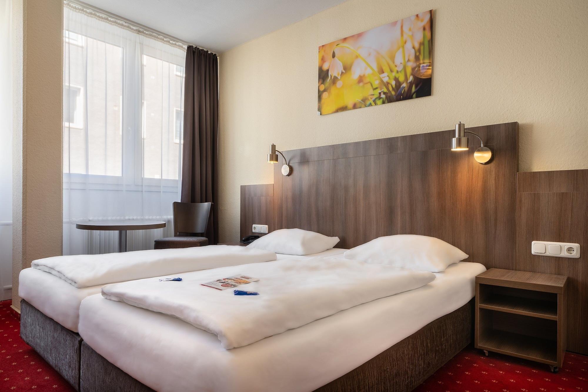 Hotel Leonet Köln Eksteriør billede