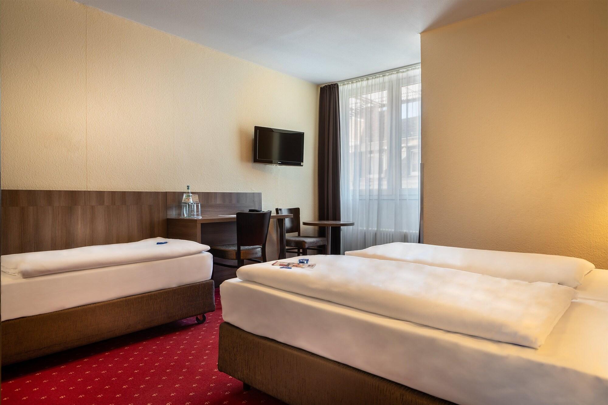 Hotel Leonet Köln Eksteriør billede