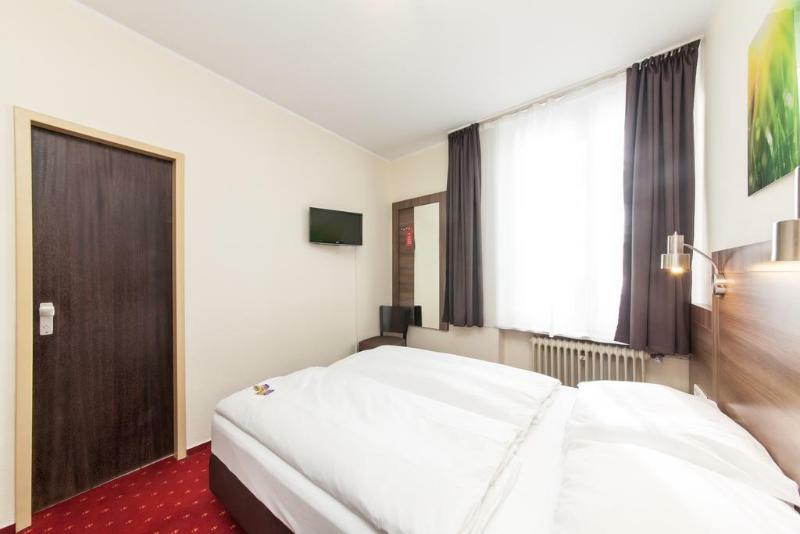 Hotel Leonet Köln Eksteriør billede